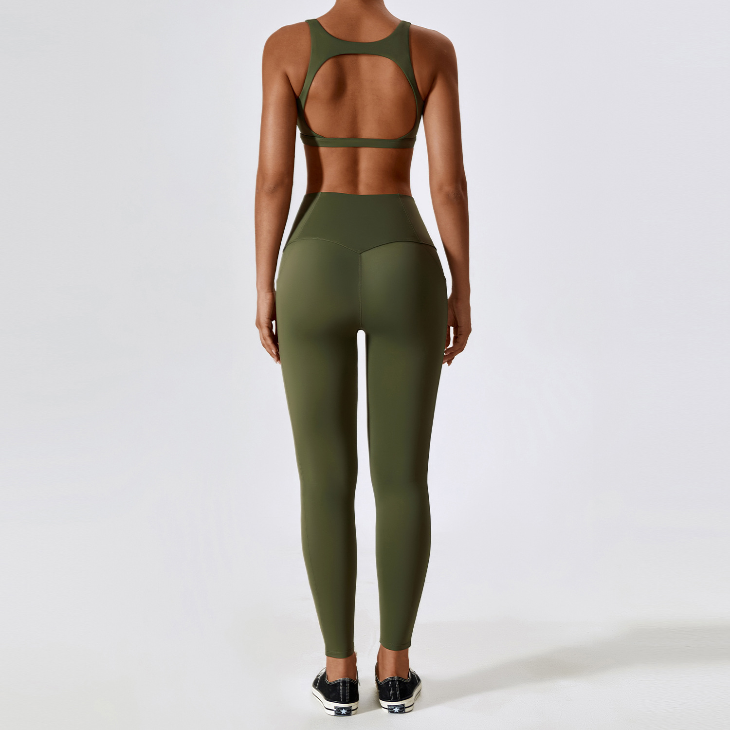 sports clothing manufacturers