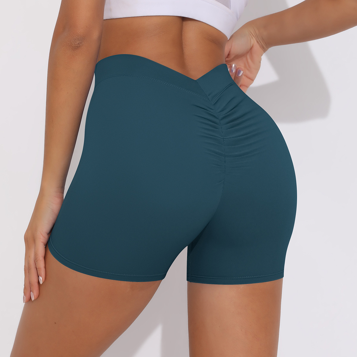 seamless shorts manufacturer