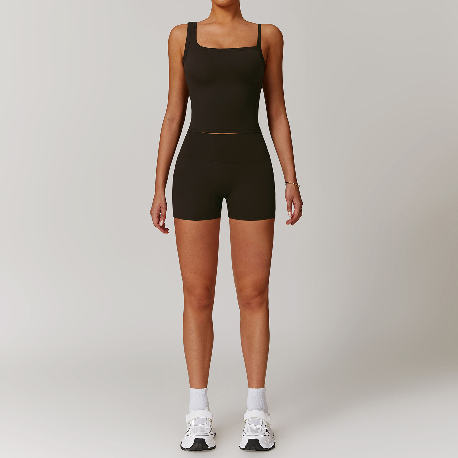 athletic wear wholesale suppliers