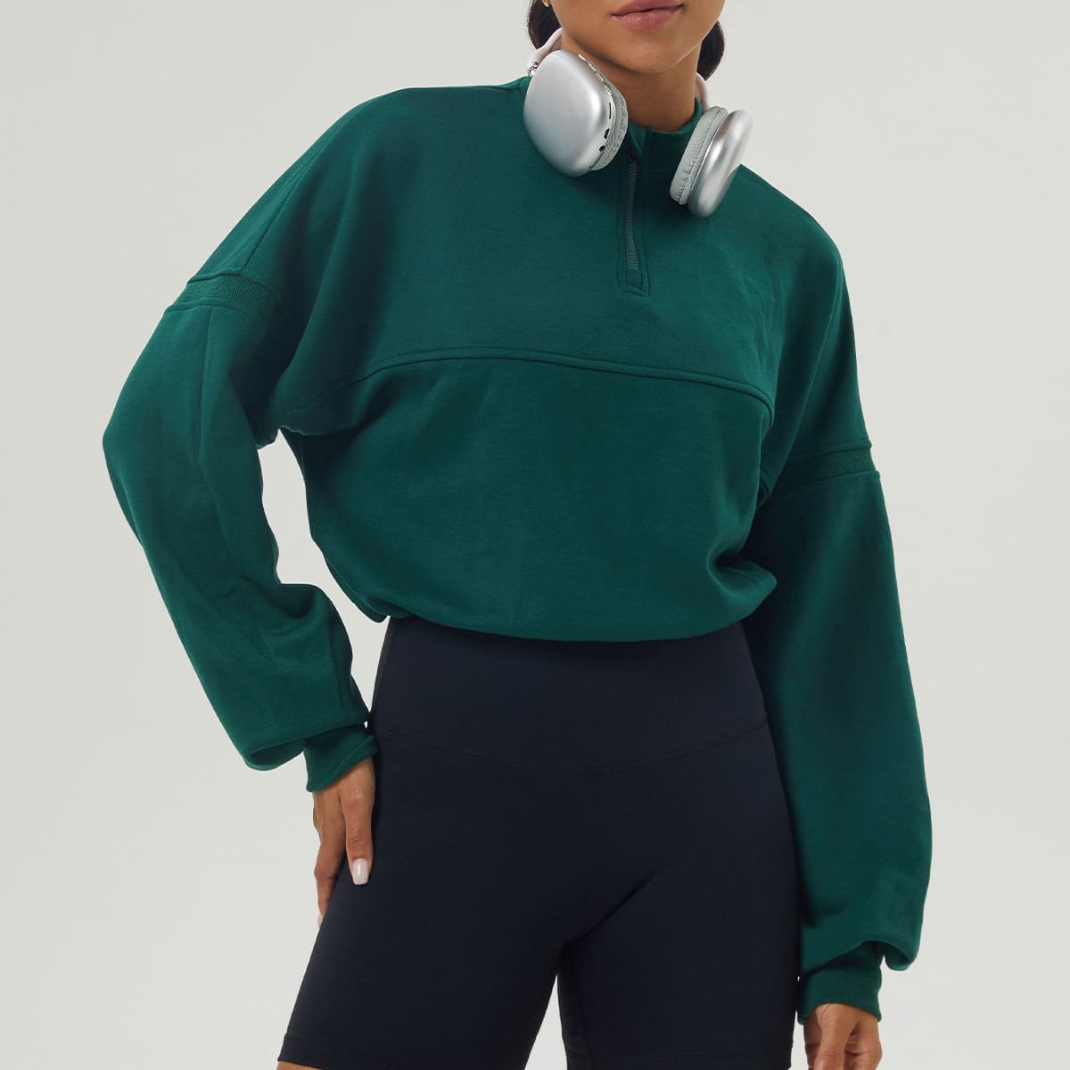 sports tops China