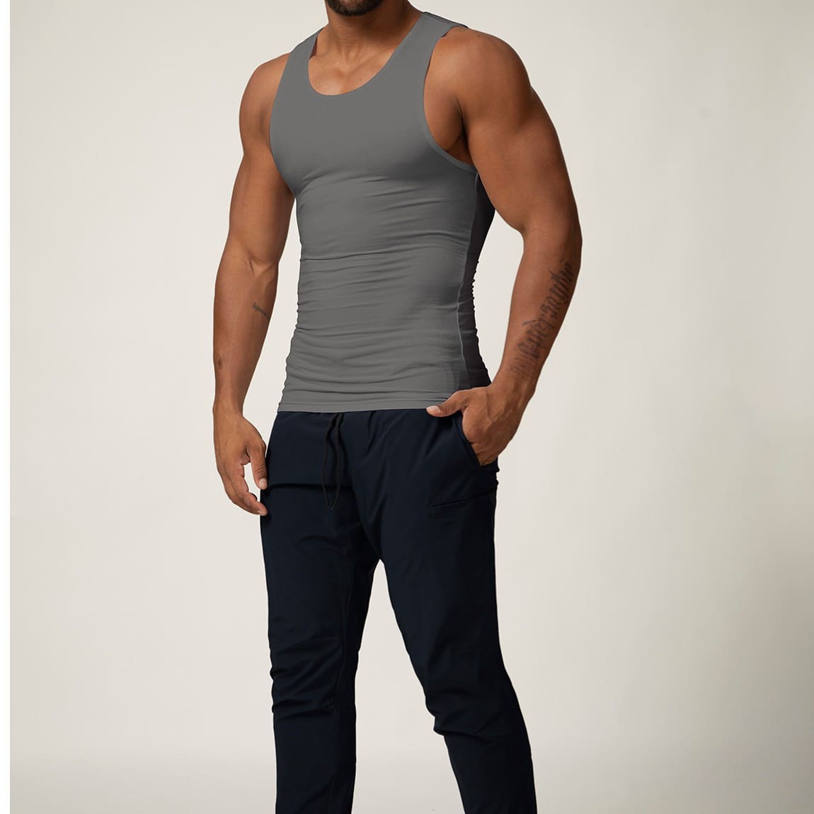 custom gym wear manufacturers