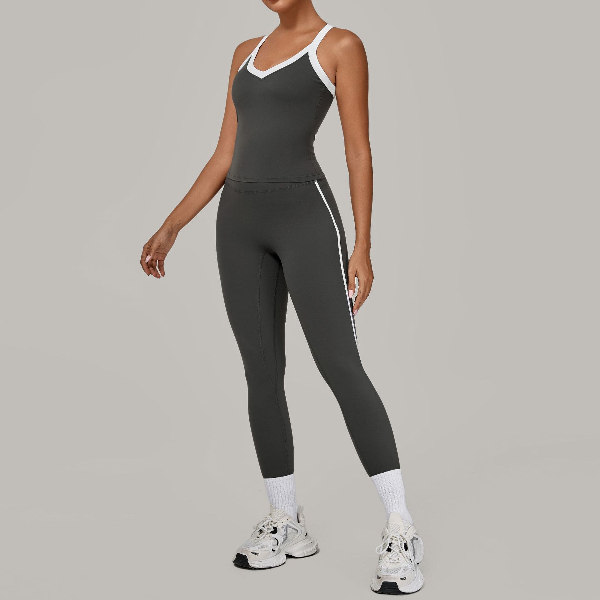 Customized sports wear vendors