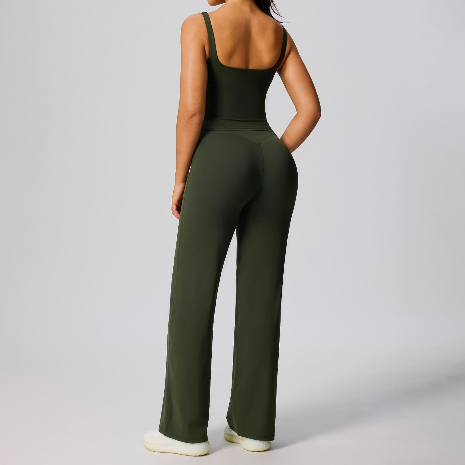 workout clothes manufacturer