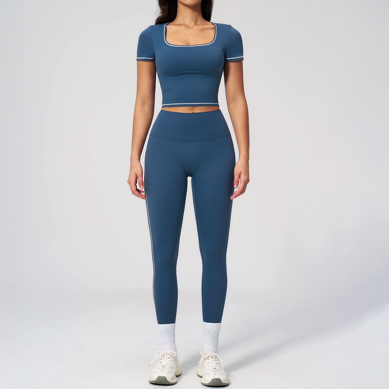 activewear distributors
